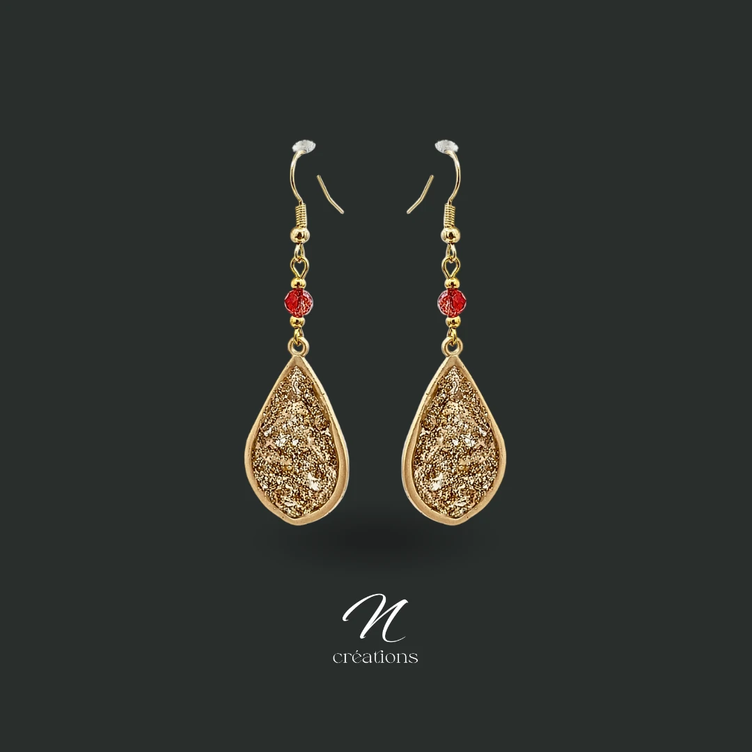 Boucles gouttes dorées mates