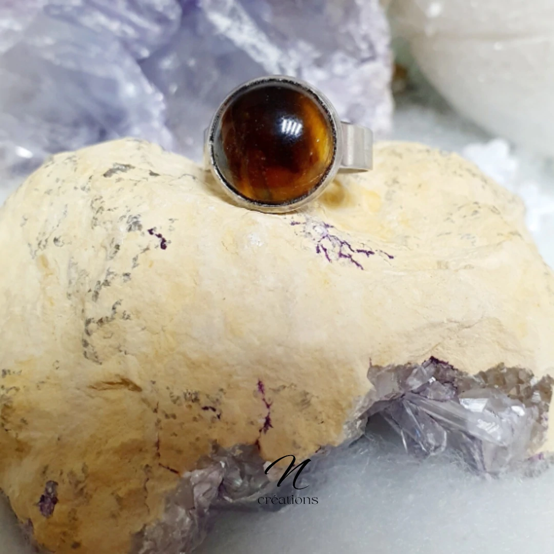 Bague ajustable œil de tigre bombé