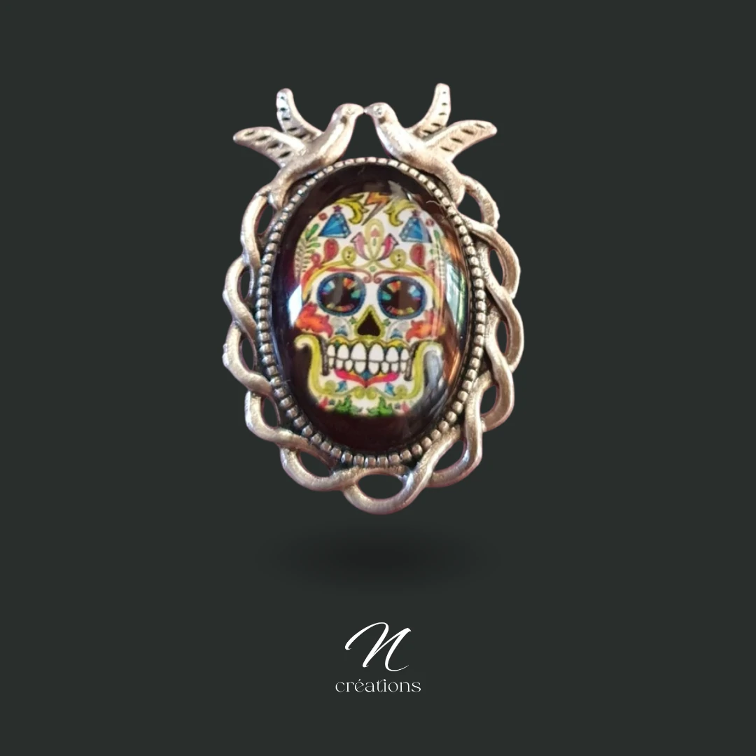Bague ajustable tête de mort multicolore