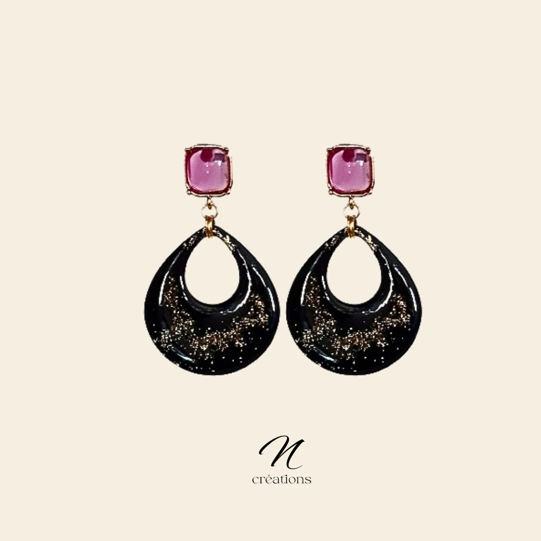 Boucles d'Oreilles Gouttes Noire Poudre d'Or.
